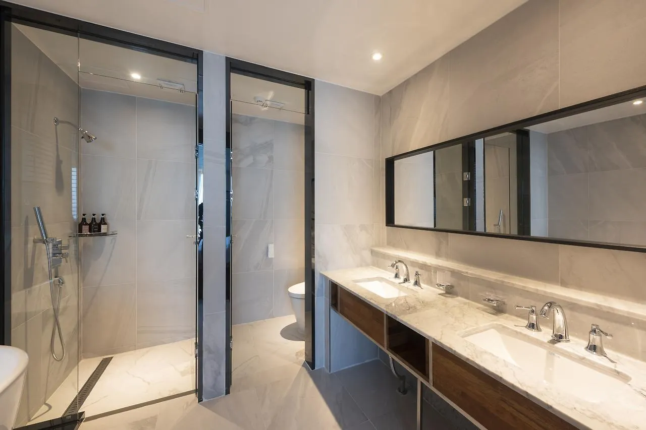 Brown-Dot Hotel Shinho Busan