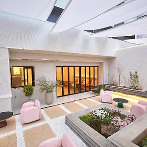 3* 호텔 사직 덴바스타 시그니처