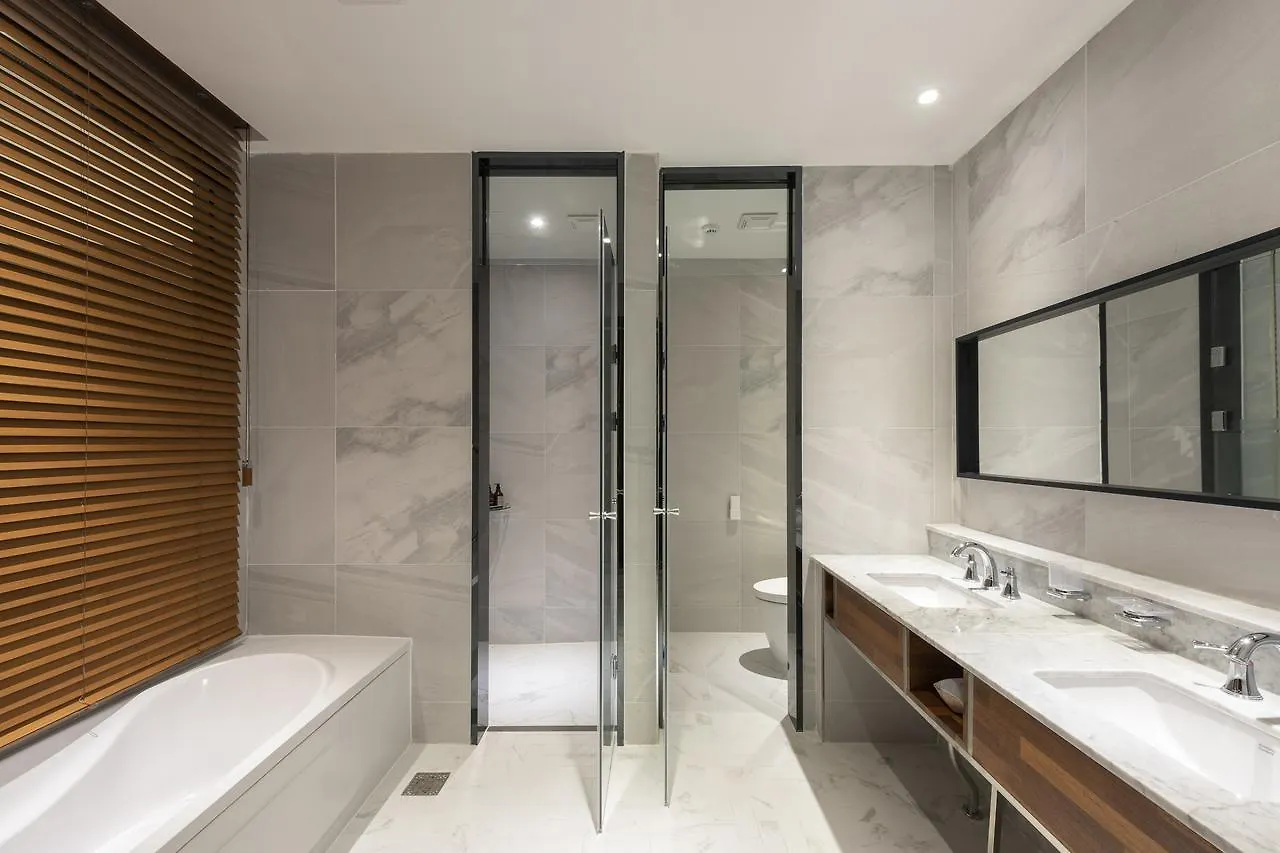 Brown-Dot Hotel Shinho Busan